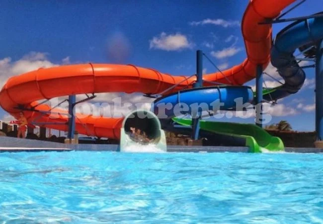 Опасни ли са водните пързалки у нас?