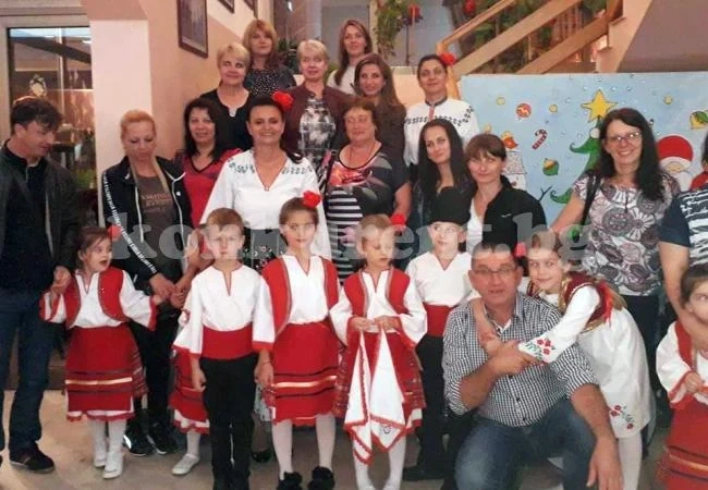 Малчугани от Козлодуй показаха красотата на родния фолклор в Сърбия 