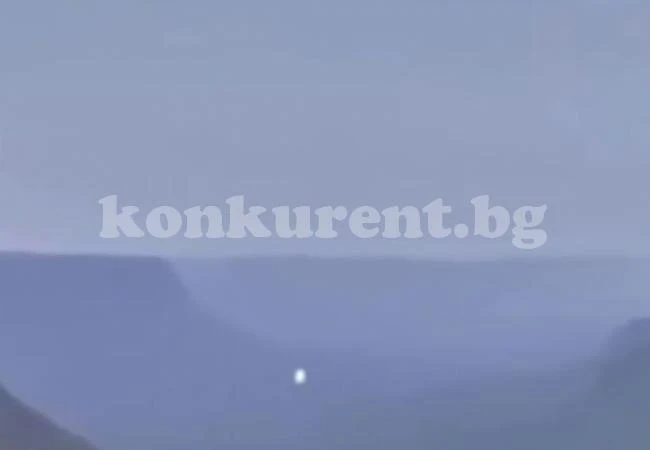 Настръхващо ВИДЕО: Заснеха летящи чинии в китайска планина