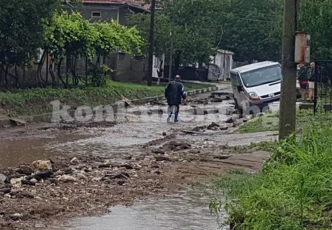 Екипи на АПИ се притекоха на помощ на Мизия