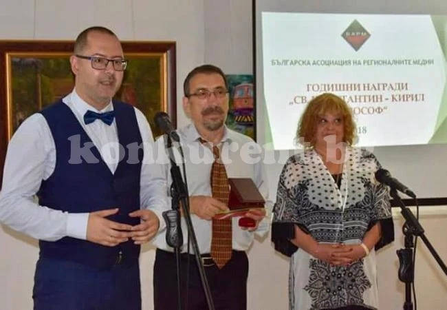 ПредИзвикано: Да запечатаме фабриките за фалшиви новини!