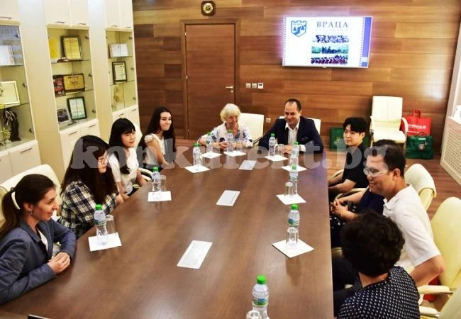 Младежки корейски културен лагер събира над 60 участници от страната