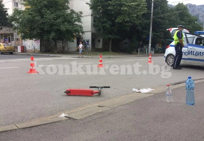 Оперираха детето, блъснато на пешеходна пътека