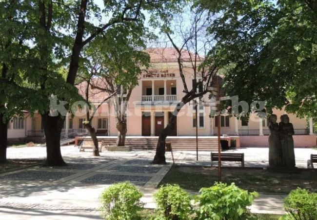 Ремонтират читалище с пари от Европа