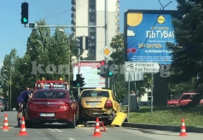 Коли огънаха броните край \