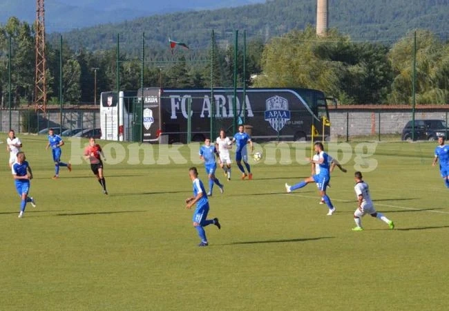 Бамзе с 2 гола при поражение на Кариана