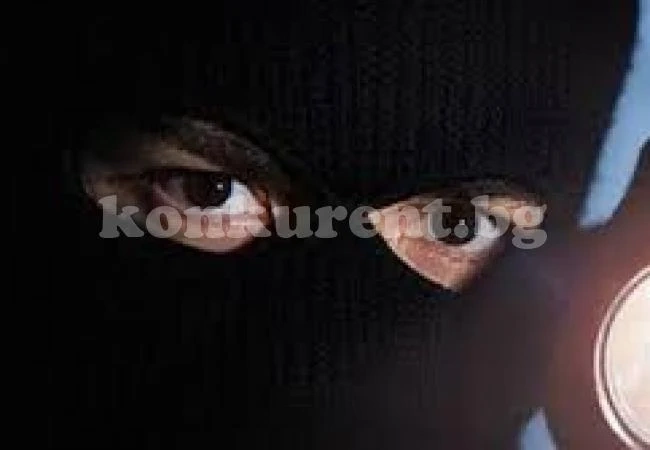 Задигнаха златни накити от апартаменти