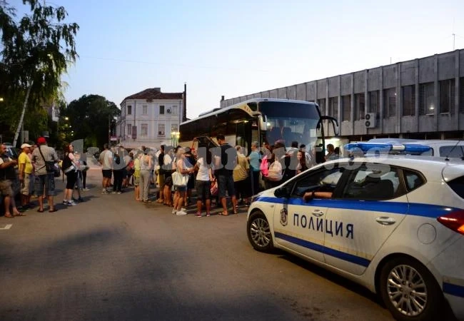 Видински деца заминаха на море за сметка на общината