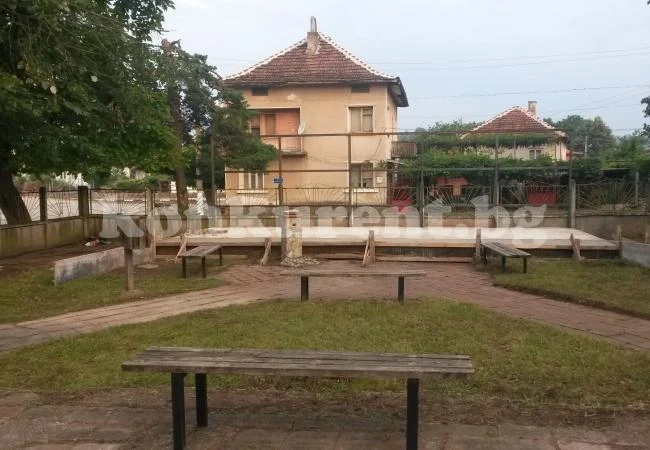 Канят на събор в село Долно Озирово
