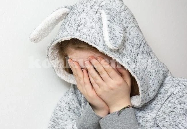Петима тийнейджъри изнасилили 8-годишно момиче след като гледали порно