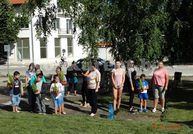 Читалището в Криводол с поредна благородна кауза СНИМКИ