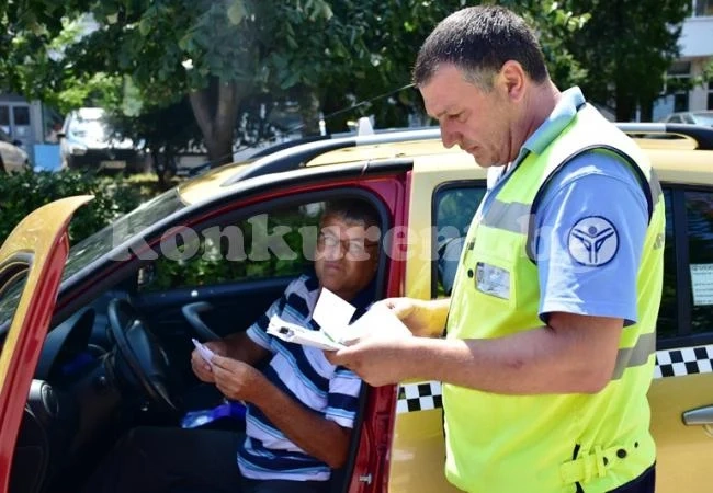 Конфискуваха незаконен таксиметров автомобил