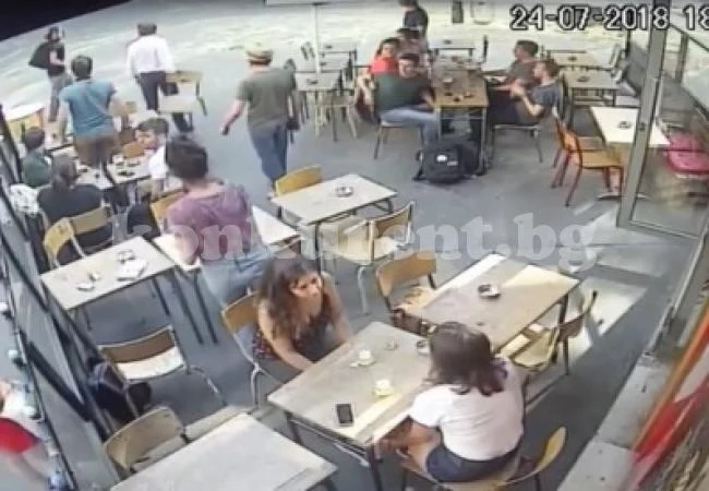 Мъж нападна и преби брутално студентка в центъра (СНИМКИ 18+)