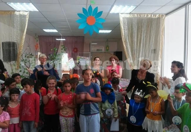 С тържество, завърши първа част на Лятно училище 3