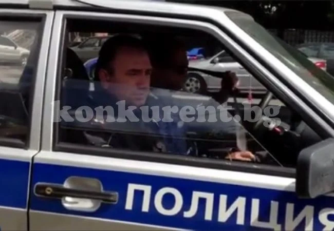 Баща и брат изнасилват с месеци 7-годишно момиченце, отнето от майка му