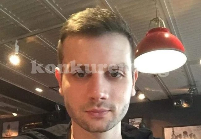 Млад мъж се нуждае от помощ, за да живее