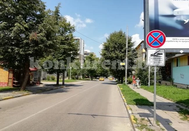 Паякът закъсня, но... оправи наглите шофьори СНИМКИ
