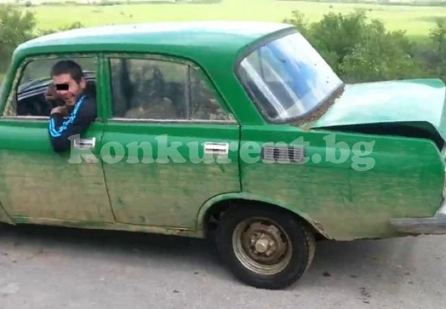 Хванаха младеж с нередовен \