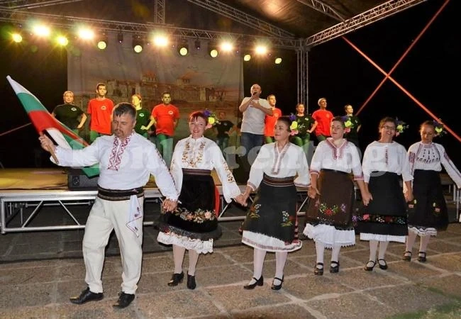 Български и сръбски изпълнители на сцената на Видинския панаир