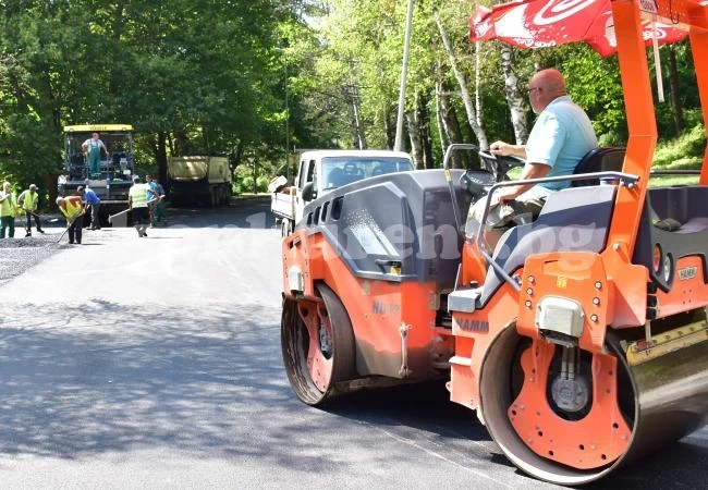 Затварят улици за асфалтиране