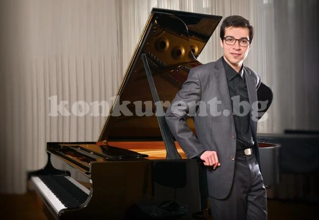 Симфониета – Враца открива новия сезон с „Месец на клавишите\
