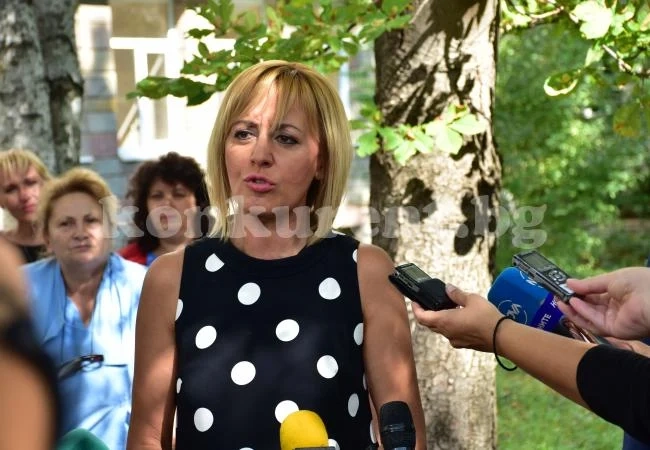 Мая Манолова: Подкрепям напълно медиците от Враца