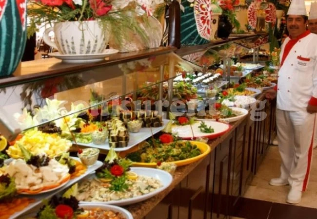 Експерт разкри умира ли услугата All inclusive