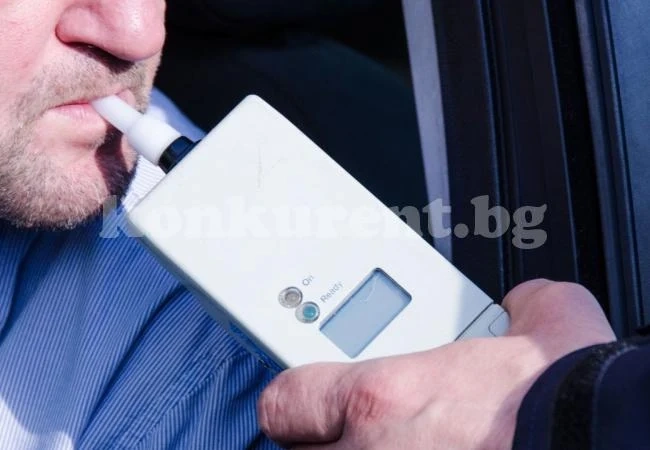 Почерпен шофьор се сдоби с 4 акта