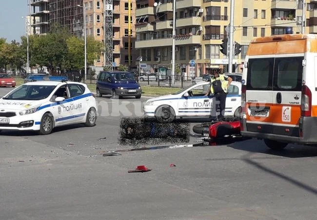 Моторист загина на място при удар в джип