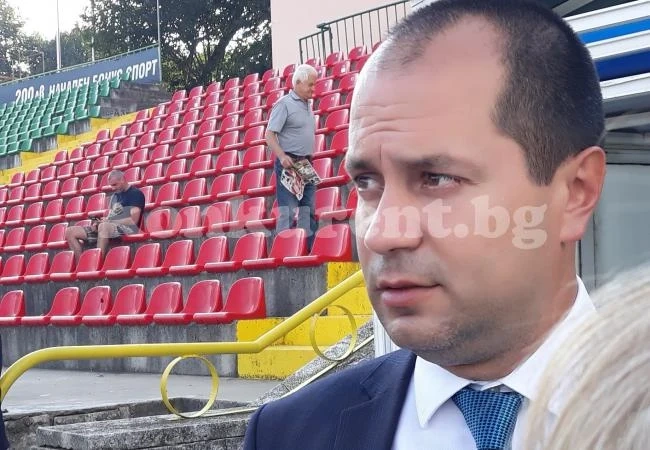 Калин Каменов: Можем да си помогнем взаимно с Божинов
