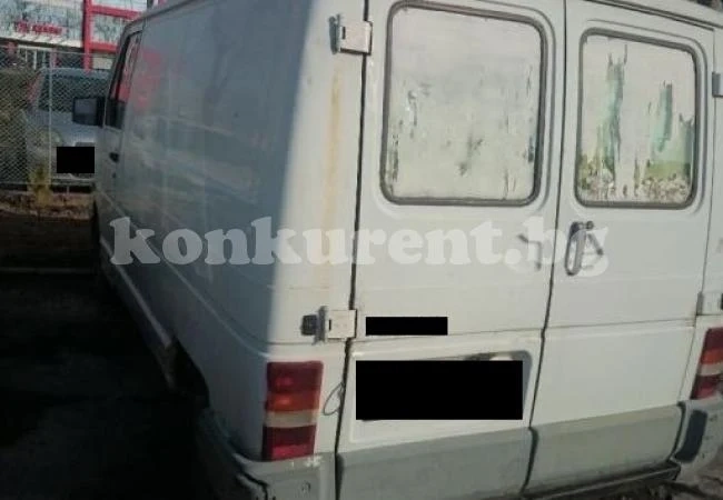 Опитаха да задигнат товарен автомобил