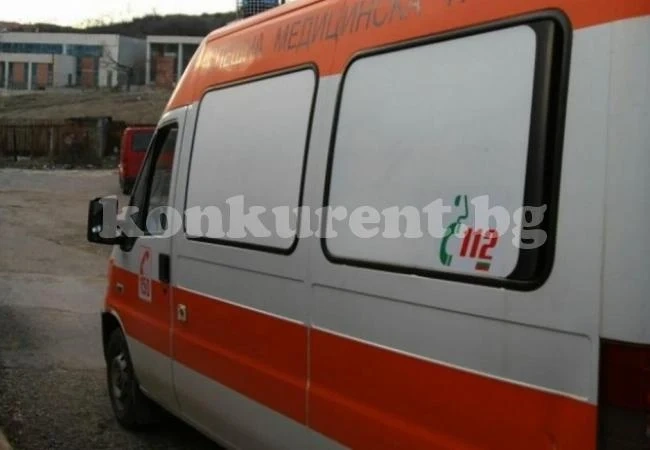 18-годишна падна с колата си в подлез