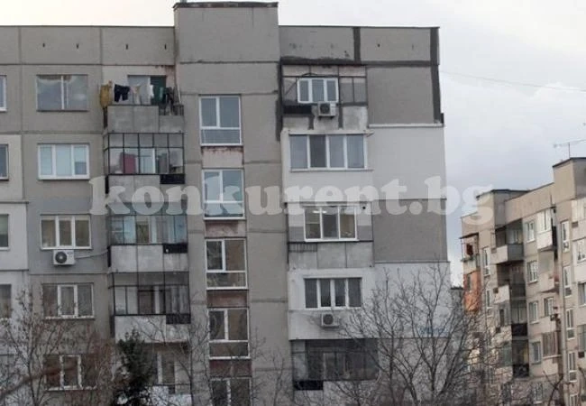 Млада жена се обеси във Враца