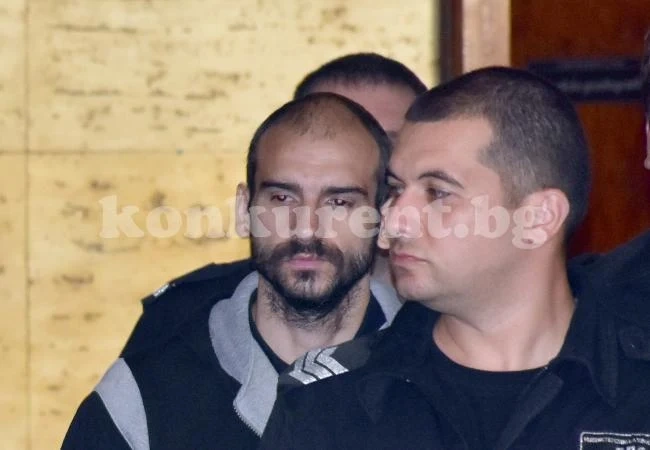 Ето кой запали колата на съдия Васил Ганов СНИМКИ