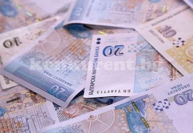13-годишно момче открадна пари от автомобил