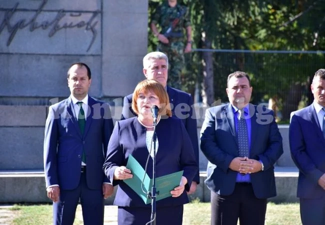 Малина Николова: Независимостта е дело на българския народ и дело за българския народ