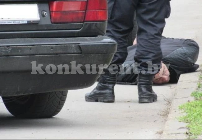 Провериха 178 души при спецоперация за крадени автомобили