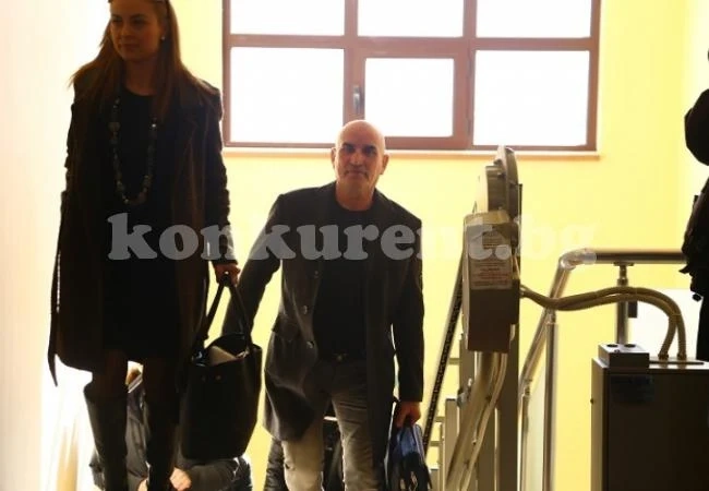 Болнавият Ценко Чоков излезе от ареста