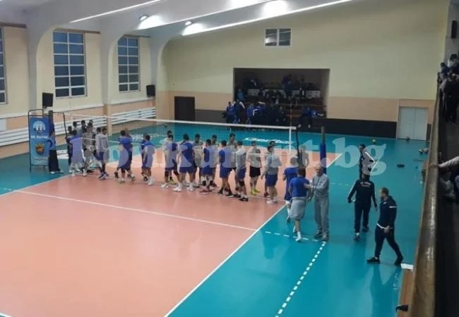 ВК Монтана губи с тайбрек контрола от гърци