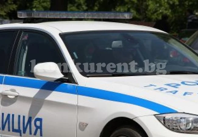Сгащиха 16-годишен зад волана на „Фиат Брава” с чужди табели