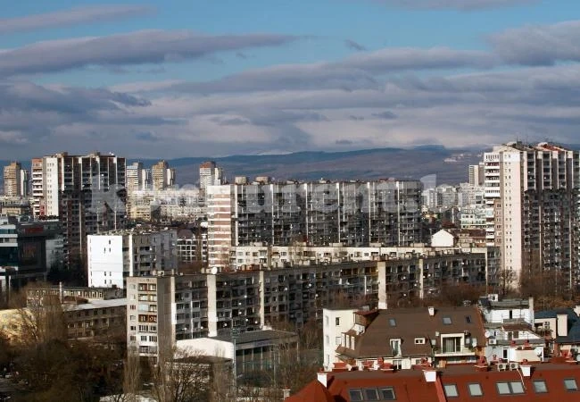 50 млн. въртят професионалните домоуправители
