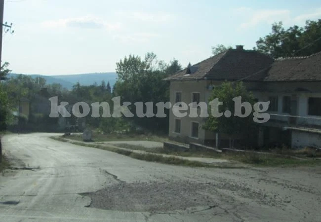 В Добруша подозират постановка зад ареста на кмета СНИМКИ