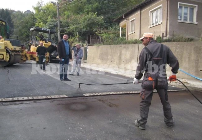 Над Оряхово замириса на асфалт СНИМКИ