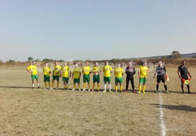 Силата на Дичо усетиха и в Долни Цибър за 8 от 8, дебют на 54-годишен майстор