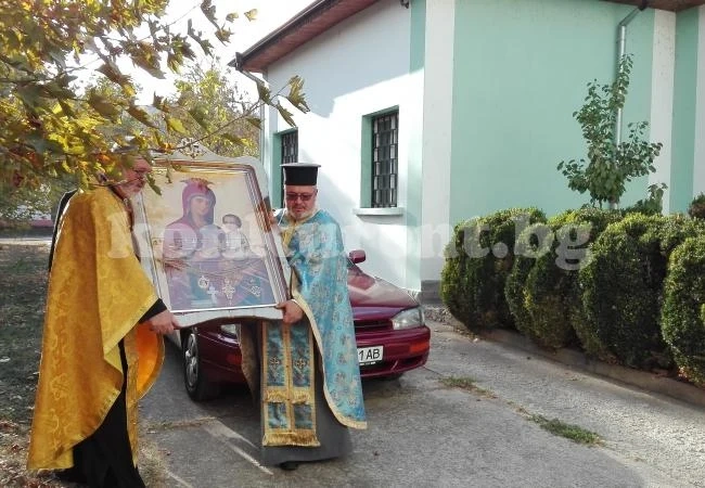 Чудотворната Света Богородица Скоропослушница е във Видинска епархия