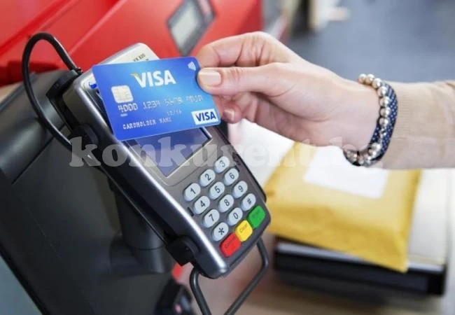 Дебитните карти задминаха кеша