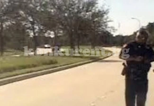 ВИДЕО с гигантски паяк, прокрадващ се зад полицай, шокира мрежата