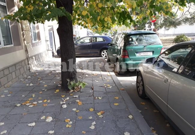 Да паркираш по врачански СНИМКИ