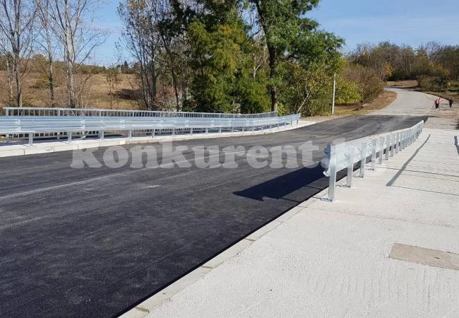 Помните ли? Мостът в Малорад пропадна като във филм на ужасите СНИМКИ