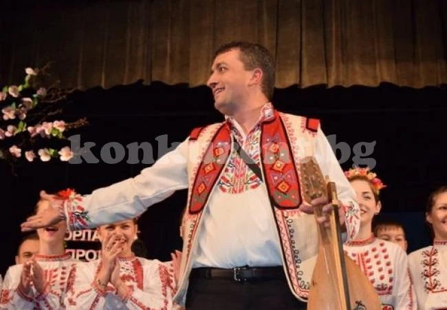 Задигнаха колата на музикант, връщат му я след „издирване“ в мрежата